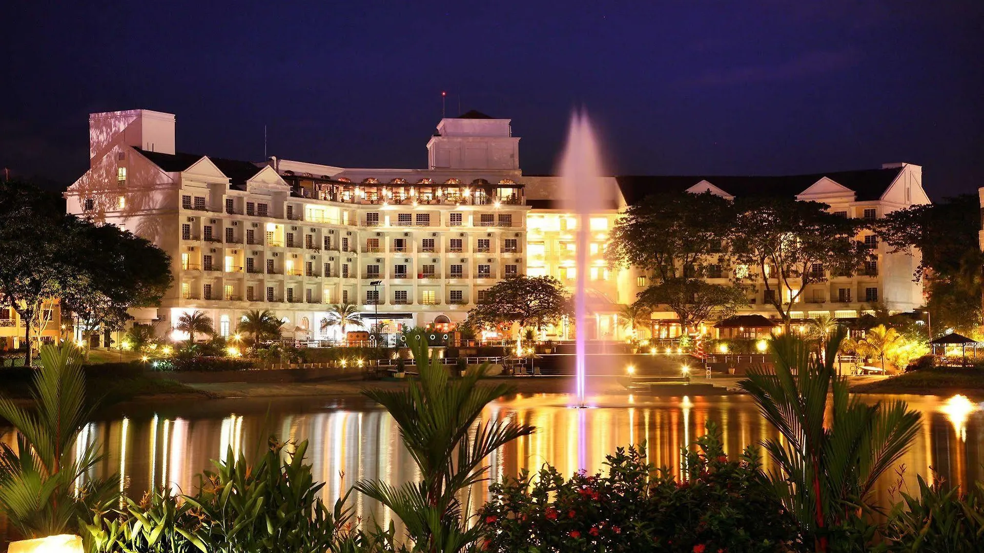 Flamingo Hotel By The Lake, كوالالمبور ماليزيا